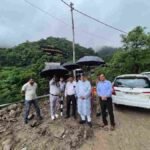 लोनिवि मंत्री महाराज ने किया मसूरी, कोल्हूखेत, पानी वाले बैंड सड़क का औचक निरीक्षण, अधिकारियों को दिए तय समय पर निर्माण पूरे करने के निर्देश